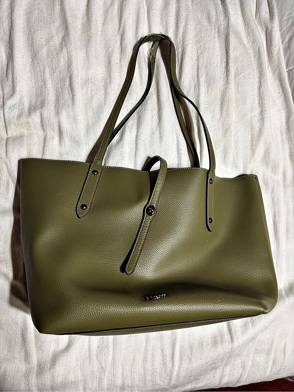 Coach Market Tote in Leather Olive Green